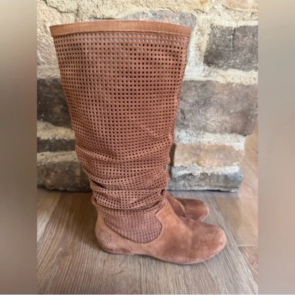 🔥UGG🔥 SUEDE CHESTNUT ABILENE Knee High Slouch Boots Sz 7.5 great cond pricefirm!